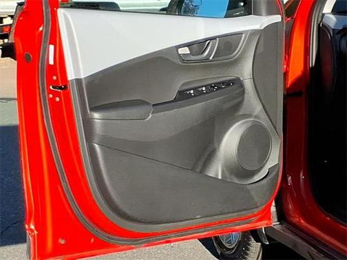 2019 Hyundai KONA SEL