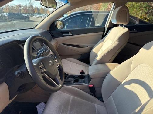 2018 Hyundai TUCSON SE