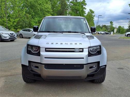 2023 Land Rover Defender 130 X-Dynamic SE