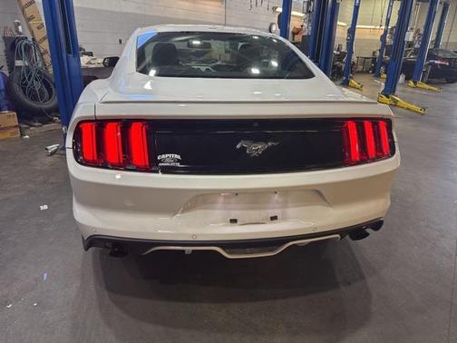 2015 Ford Mustang EcoBoost Premium