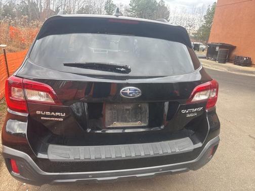 2018 Subaru Outback 3.6R Touring