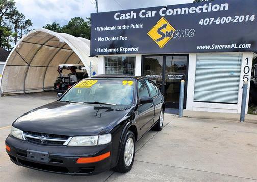 1999 Nissan Maxima GLE