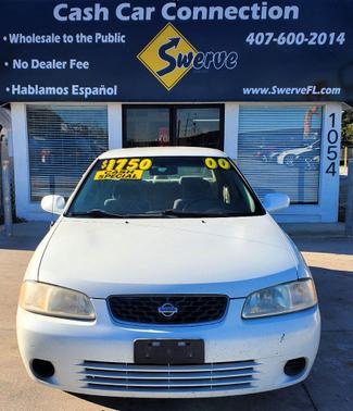 2000 Nissan Sentra XE