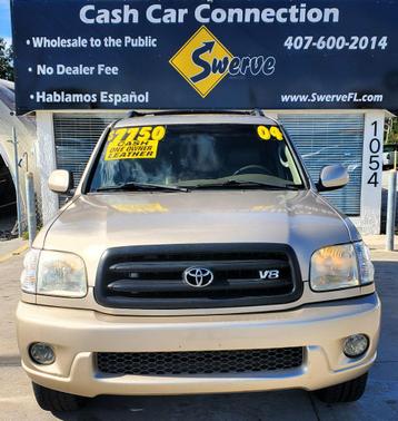 2004 Toyota Sequoia SR5