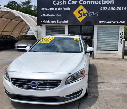 WHITE 2015 Volvo V60 T5 Premier