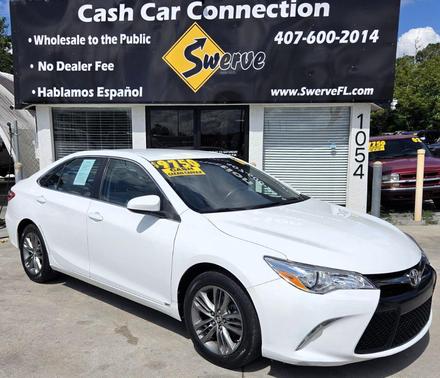 WHITE 2016 Toyota Camry SE