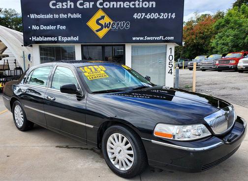 2005 Lincoln Town Car Signature