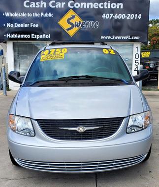 2002 Chrysler Town & Country LX