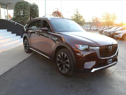 2024 Mazda CX-90 PHEV Premium Plus
