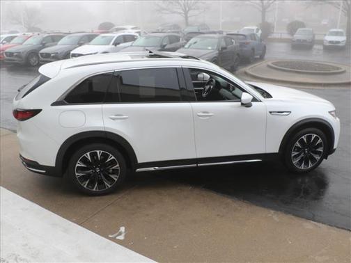 2024 Mazda CX-90 PHEV Premium