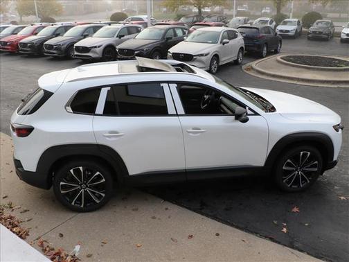 2026 Mazda CX-50 Premium