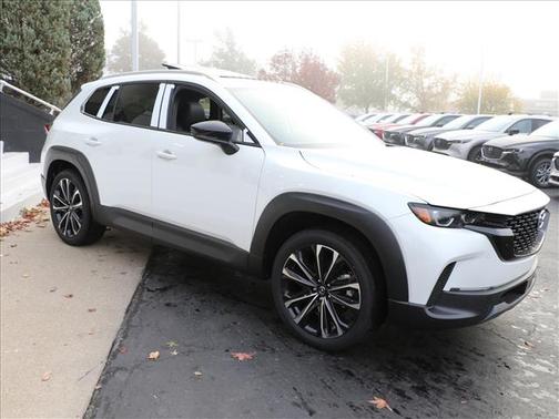 2026 Mazda CX-50 Premium