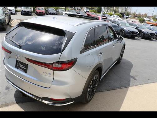 2024 Mazda CX-90 PHEV Premium Plus