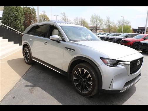 2024 Mazda CX-90 PHEV Premium Plus