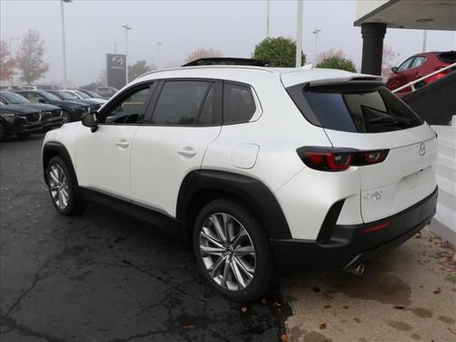 2026 Mazda CX-50 Premium