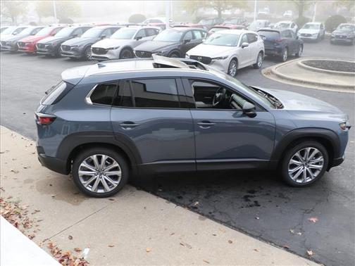 2026 Mazda CX-50 Premium