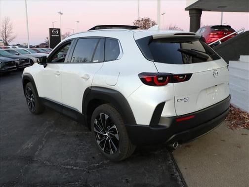 2026 Mazda CX-50 Premium Plus