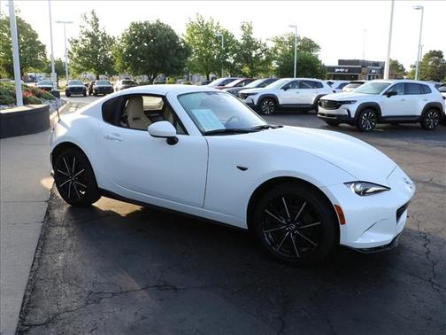 Snowflake White Pearl Mica 2025 Mazda MX-5 Miata RF Grand Touring