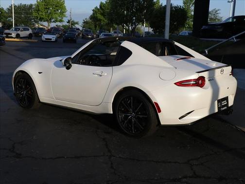 Snowflake White Pearl Mica 2025 Mazda MX-5 Miata RF Grand Touring