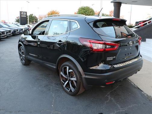 2022 Nissan Rogue Sport SL