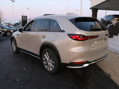 2026 Mazda CX-90 Premium Plus