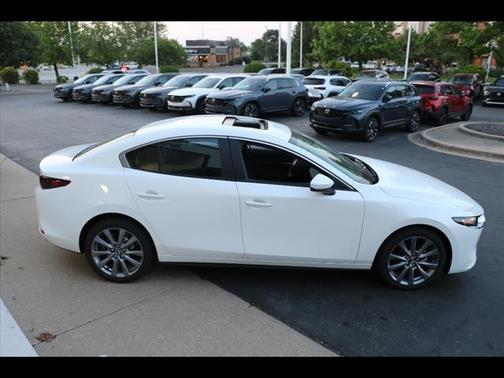 2025 Mazda Mazda3 FWD w/Preferred Package
