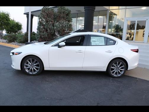 2025 Mazda Mazda3 FWD w/Preferred Package