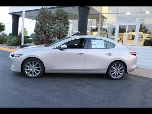 2025 Mazda Mazda3 FWD w/Preferred Package