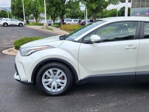 2020 Toyota C-HR LE