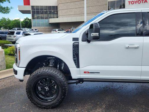 2024 Ford F-250 Lariat