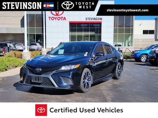 2020 Toyota Camry SE