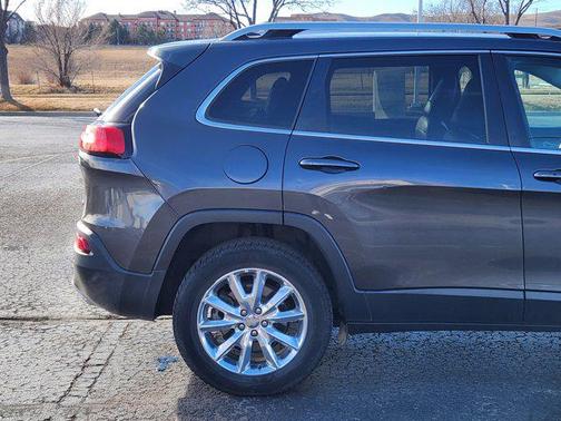 2016 Jeep Cherokee Limited