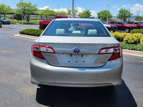 2014 Toyota Camry Hybrid LE