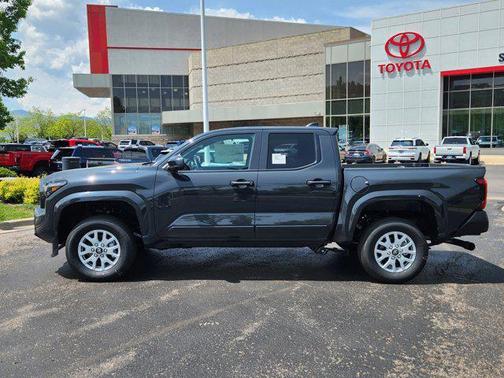 2025 Toyota Tacoma SR
