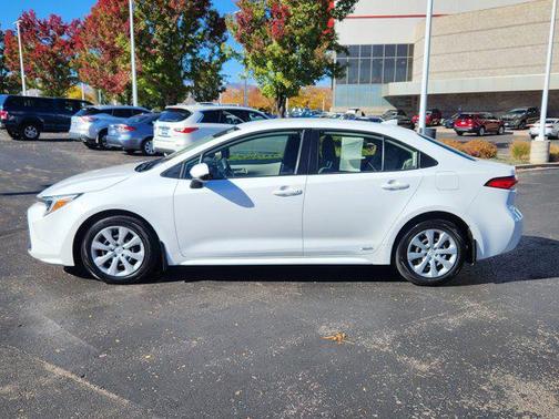 2023 Toyota Corolla Hybrid LE