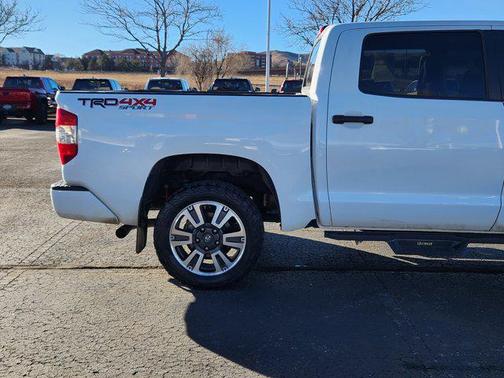 2018 Toyota Tundra SR5