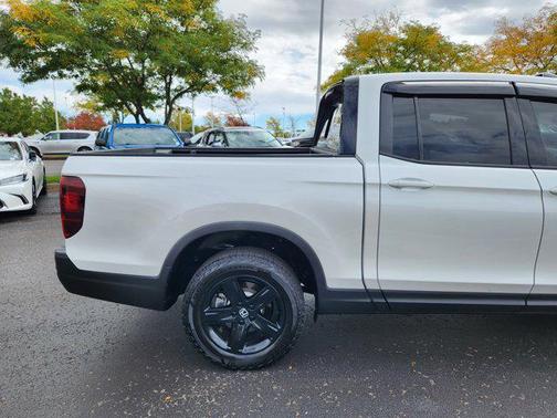 2023 Honda Ridgeline Black