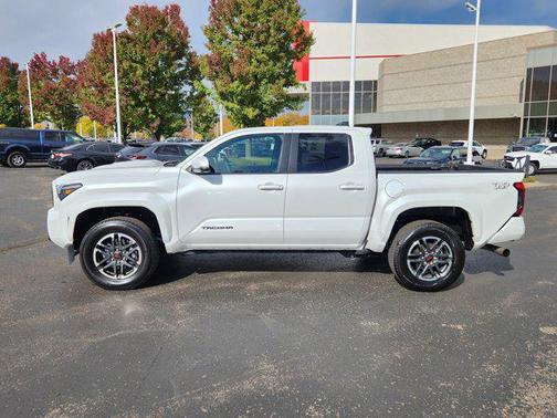 2025 Toyota Tacoma TRD Sport