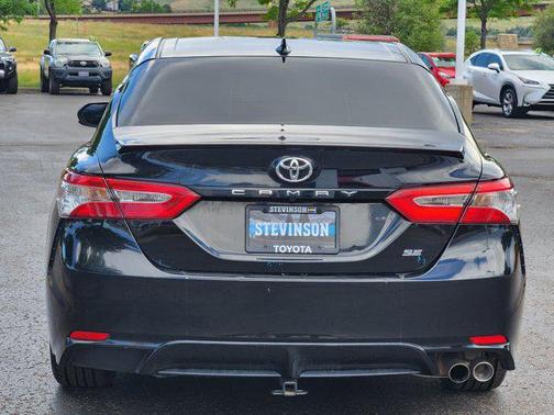 2020 Toyota Camry SE