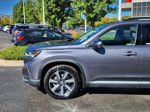 2023 Honda Pilot AWD Elite