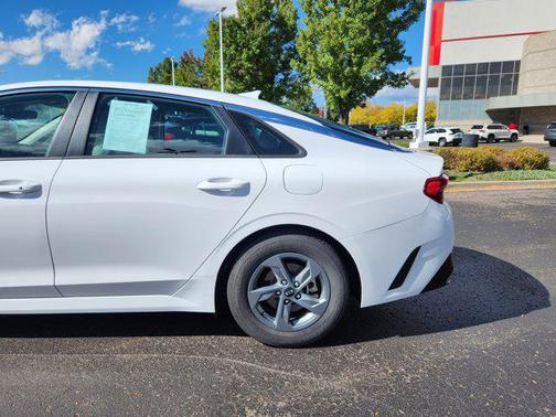 2021 Kia K5 LXS