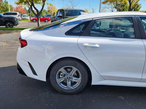 2021 Kia K5 LXS