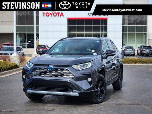 2020 Toyota RAV4 Hybrid SE