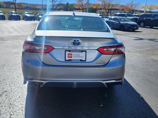 2018 Toyota Camry Hybrid SE