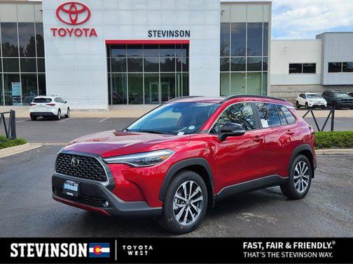 2025 Toyota Corolla Cross XLE