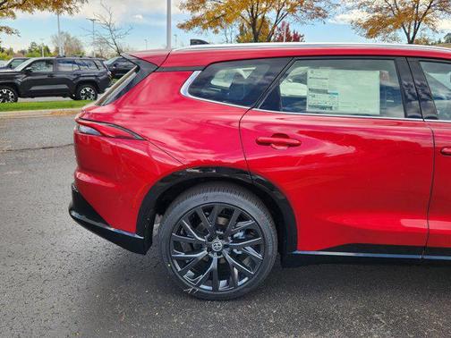 2025 Toyota Crown Signia Limited