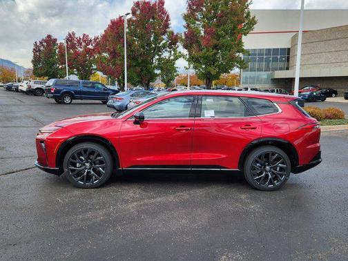 2025 Toyota Crown Signia Limited