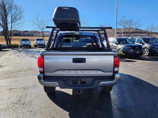 2018 Toyota Tacoma SR