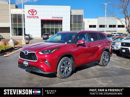 2026 Toyota Highlander XLE