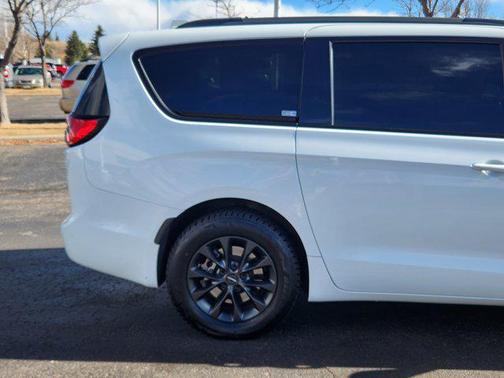 2021 Chrysler Pacifica Limited